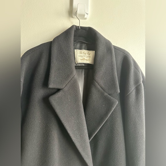 Aritzia The Only Coat - Soft Wool Cashmere, Black, Size Large - Picture 4 of 9